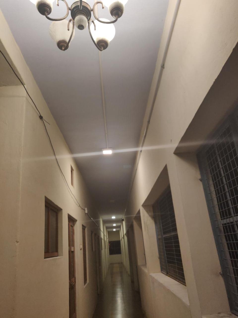 Hotel Srb Residency Tiruvannāmalai Zewnętrze zdjęcie
